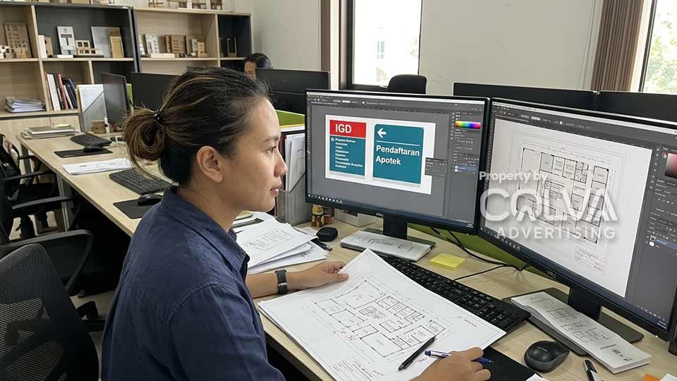 Proyek Fabrikasi Signage Custom - Advertising COLVA