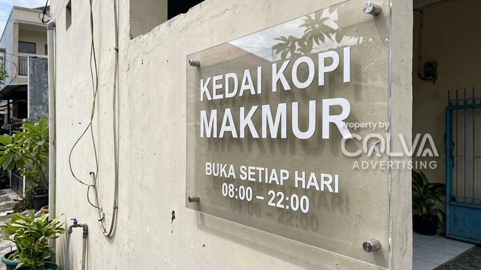 kebutuhan signage toko baru