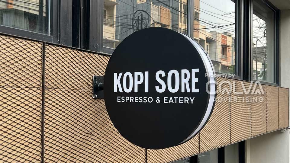 posisi signage toko baru